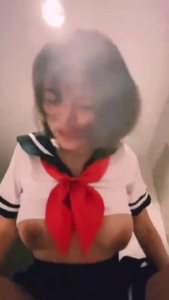 คลิปสาวชุดนักเรียนญี่ปุ่น นมใหญ่มาก